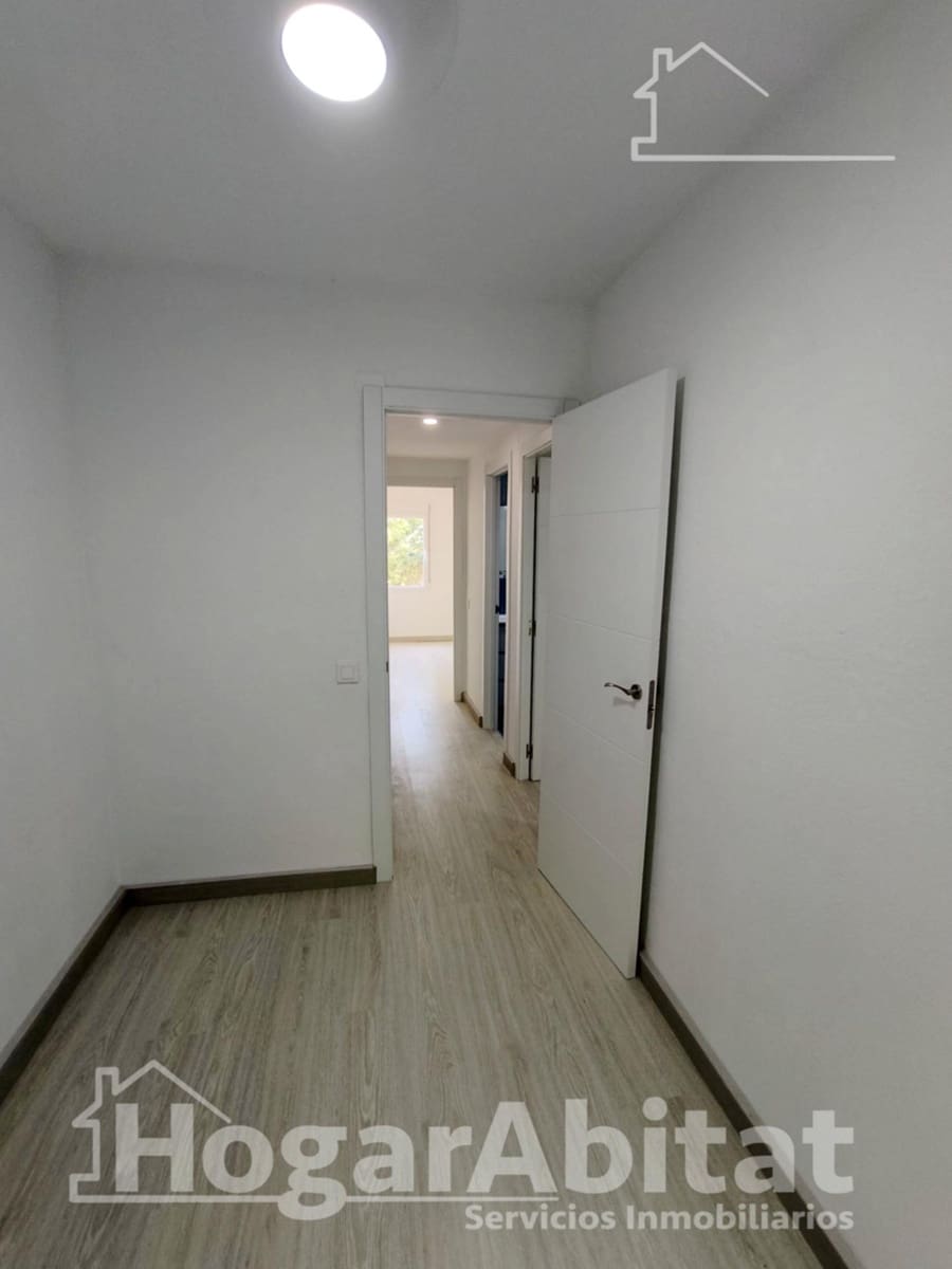 Piso de 3 habitaciones en Alginet en venta - 115.000 € (Ref: 9362352)