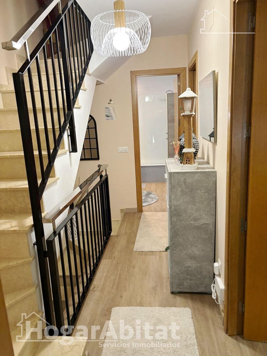 4 sovrum Radhus till salu i Almassora / Almazora med garage - 185 000 € (Ref: 9362364)