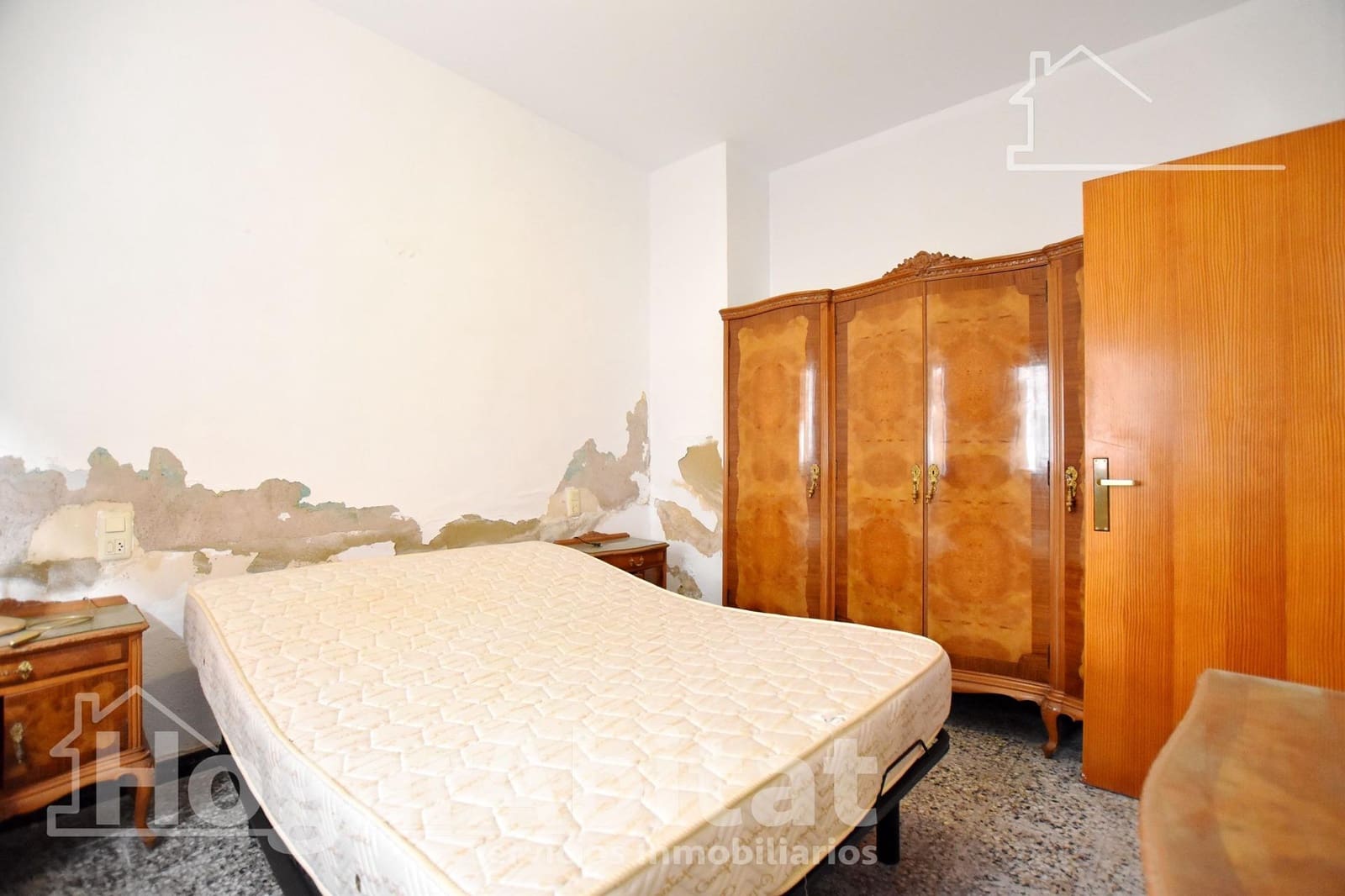 8 bedroom Townhouse for sale in Xeresa - € 145,000 (Ref: 9362370)