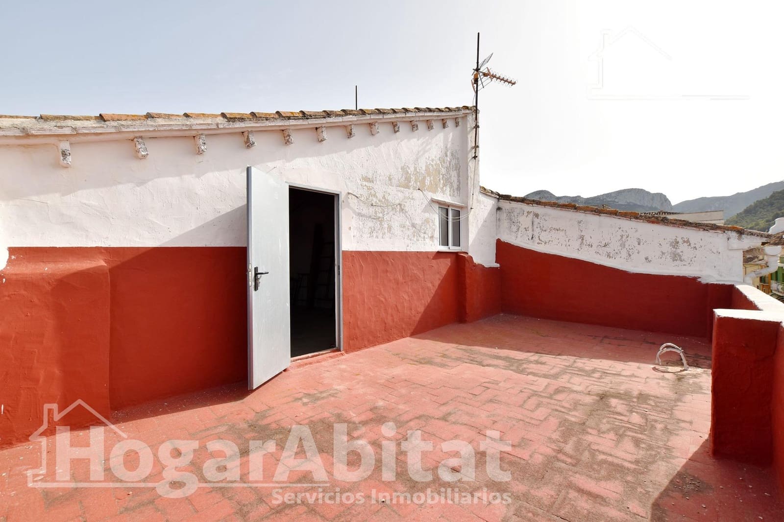 8 bedroom Townhouse for sale in Xeresa - € 145,000 (Ref: 9362370)