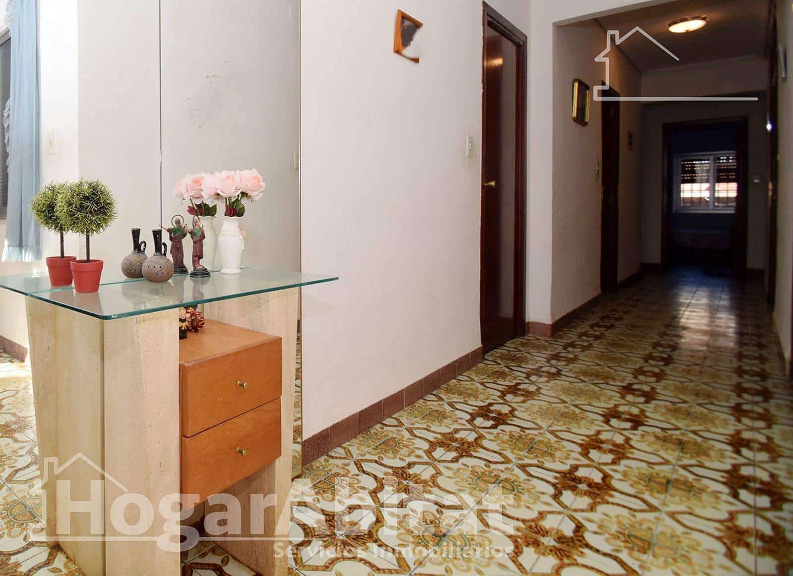 8 sovrum Villa till salu i La Vall d'Uixo - 270 000 € (Ref: 9362375)