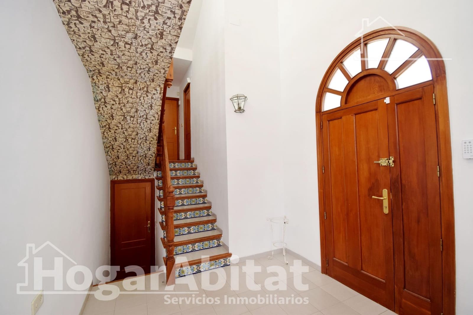 4 soveværelse Villa til salg i Almassora / Almazora med garage - € 340.000 (Ref: 9367542)