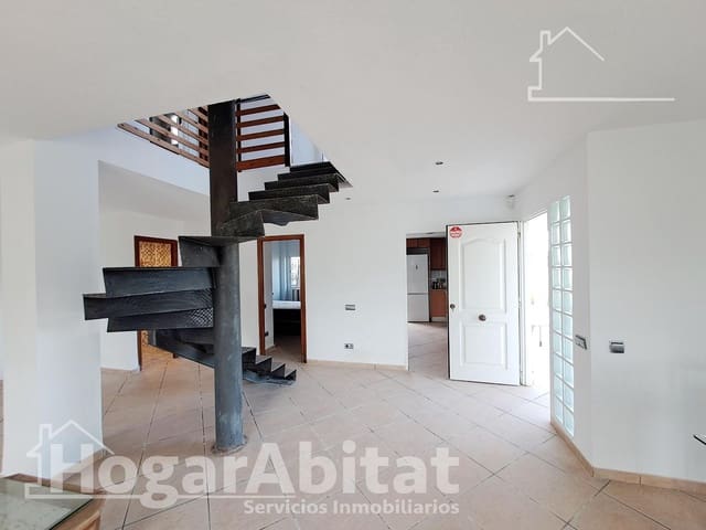 3 bedroom Villa for sale in Benicàssim with garage - € 280,000 (Ref: 9367544)