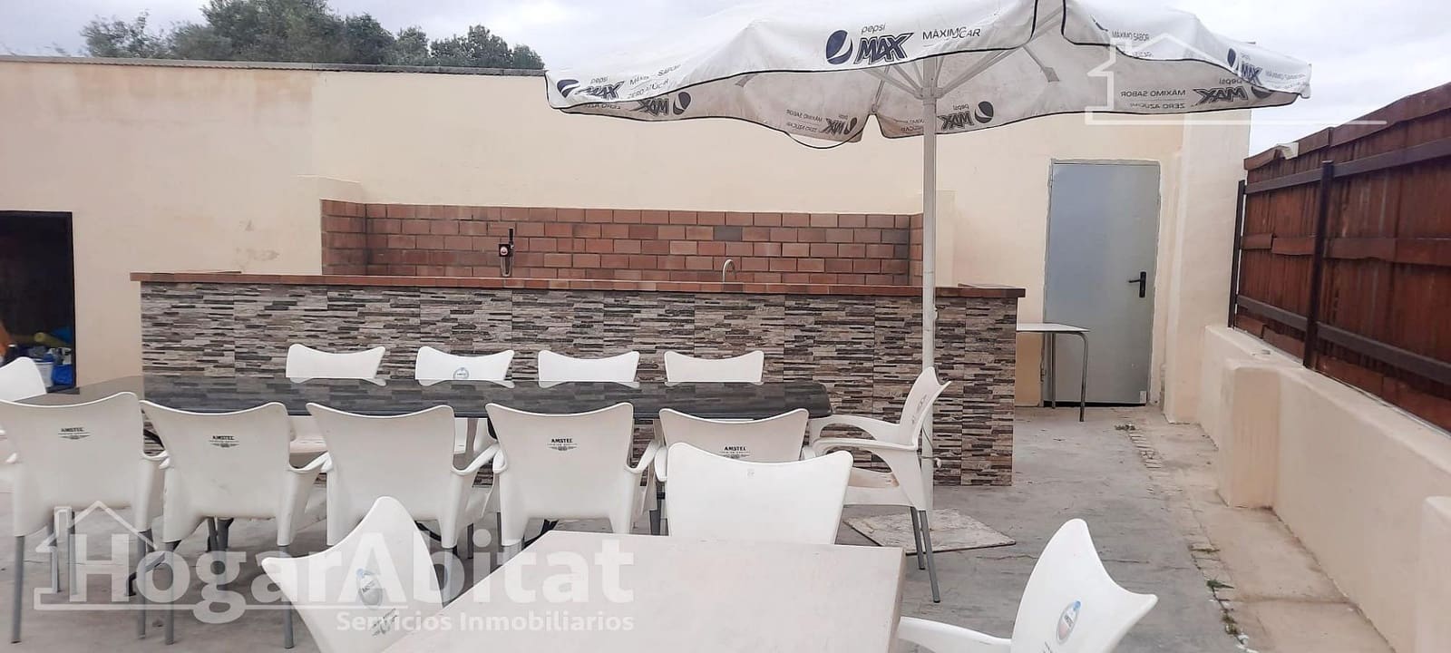 9 soveværelse Villa til salg i Godelleta med swimmingpool garage - € 690.000 (Ref: 9367553)