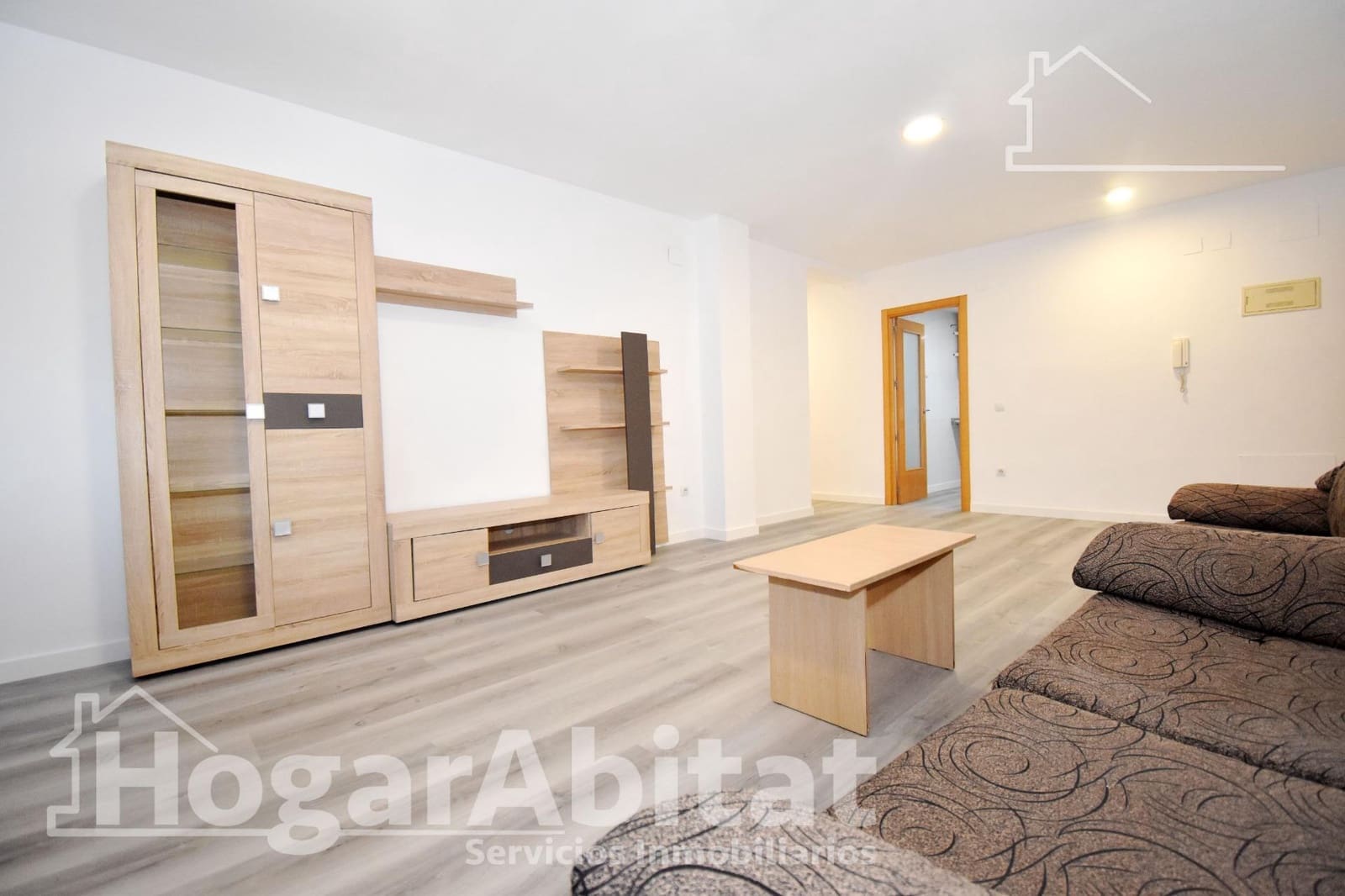 4 bedroom Flat for sale in Castello de la Plana with garage - € 215,000 (Ref: 9367555)