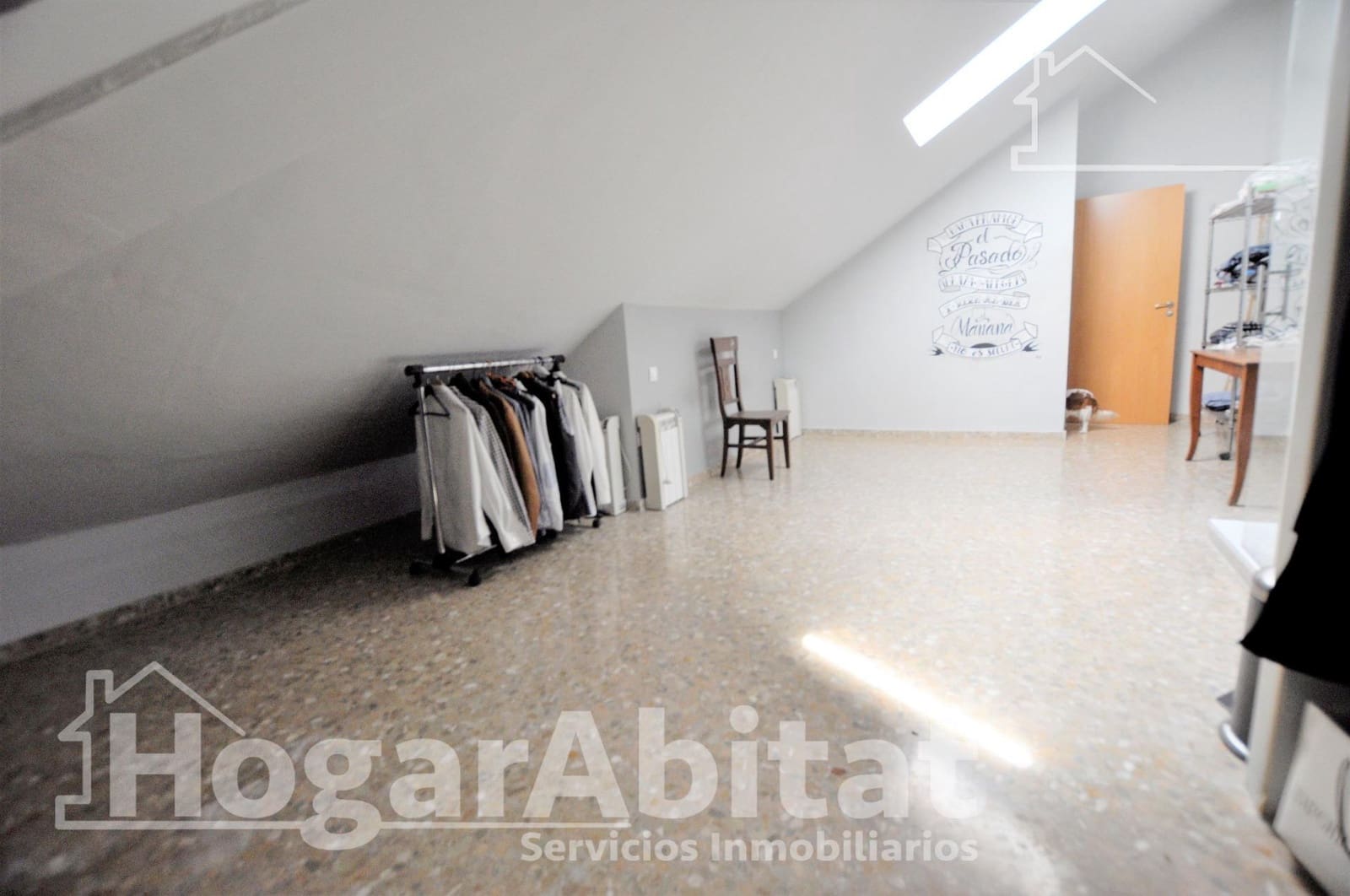 2 slaapkamer Penthouse te koop in Valencia stad met garage - € 315.000 (Ref: 9367569)