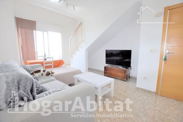 2 slaapkamer Penthouse te koop in Torrefiel, Valencia stad met garage - € 315.000 (Ref: 9367569)