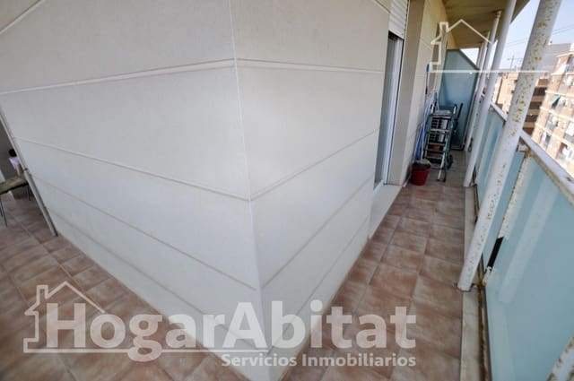 2 slaapkamer Penthouse te koop in Torrefiel, Valencia stad met garage - € 315.000 (Ref: 9367569)