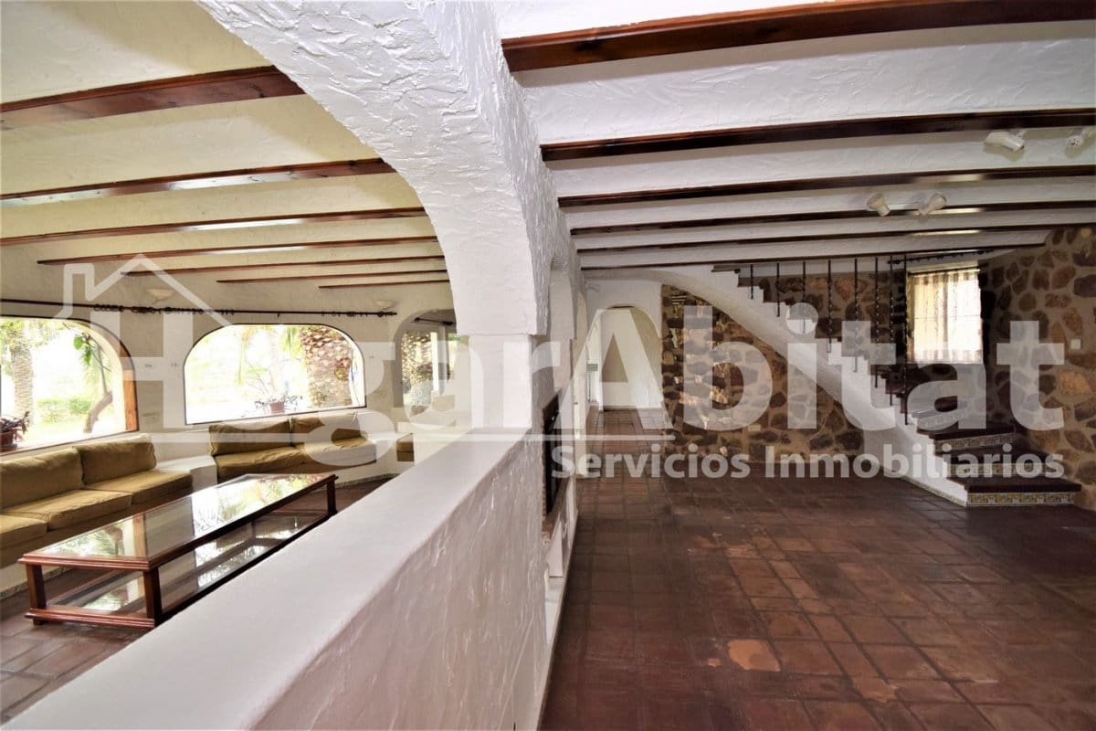 16 soverom Villa til salgs i Pucol med svømmebasseng garasje - € 1 550 000 (Ref: 9367582)