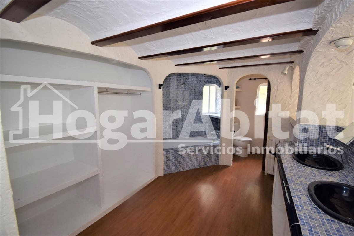 16 soverom Villa til salgs i Pucol med svømmebasseng garasje - € 1 550 000 (Ref: 9367582)