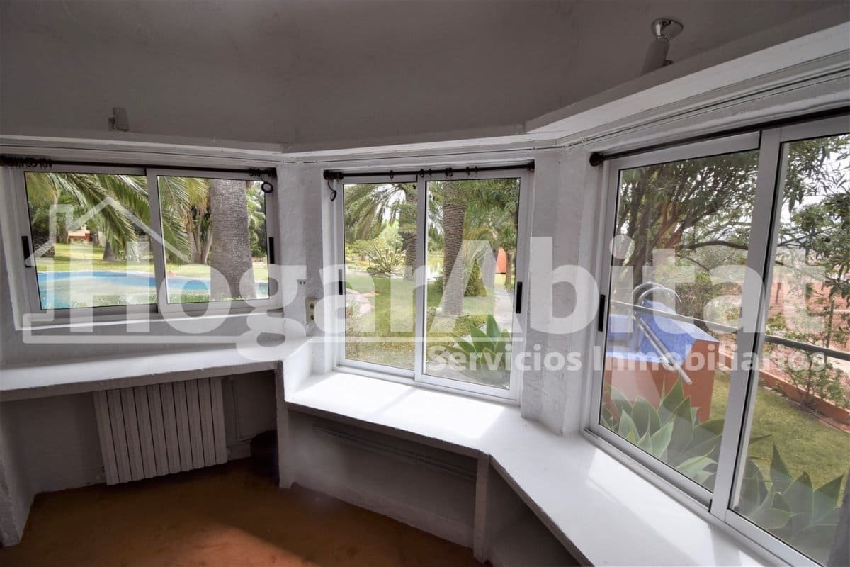 16 soverom Villa til salgs i Pucol med svømmebasseng garasje - € 1 550 000 (Ref: 9367582)