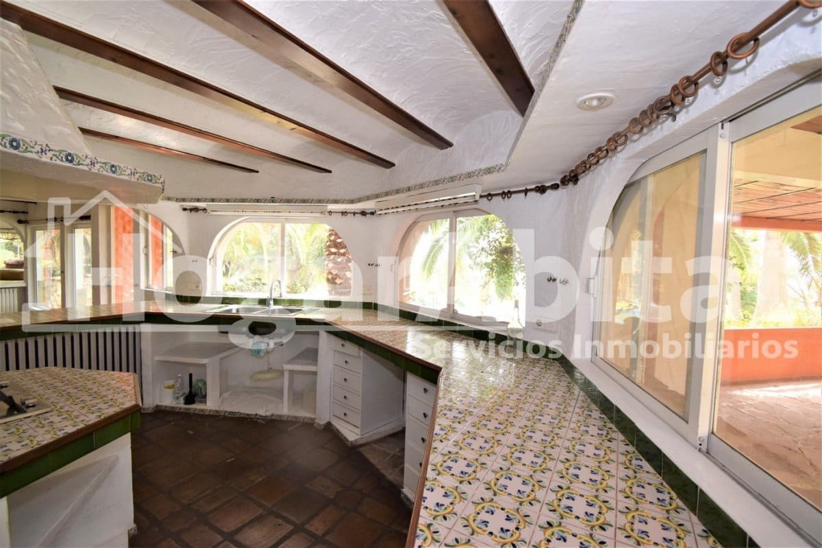 16 soverom Villa til salgs i Pucol med svømmebasseng garasje - € 1 550 000 (Ref: 9367582)