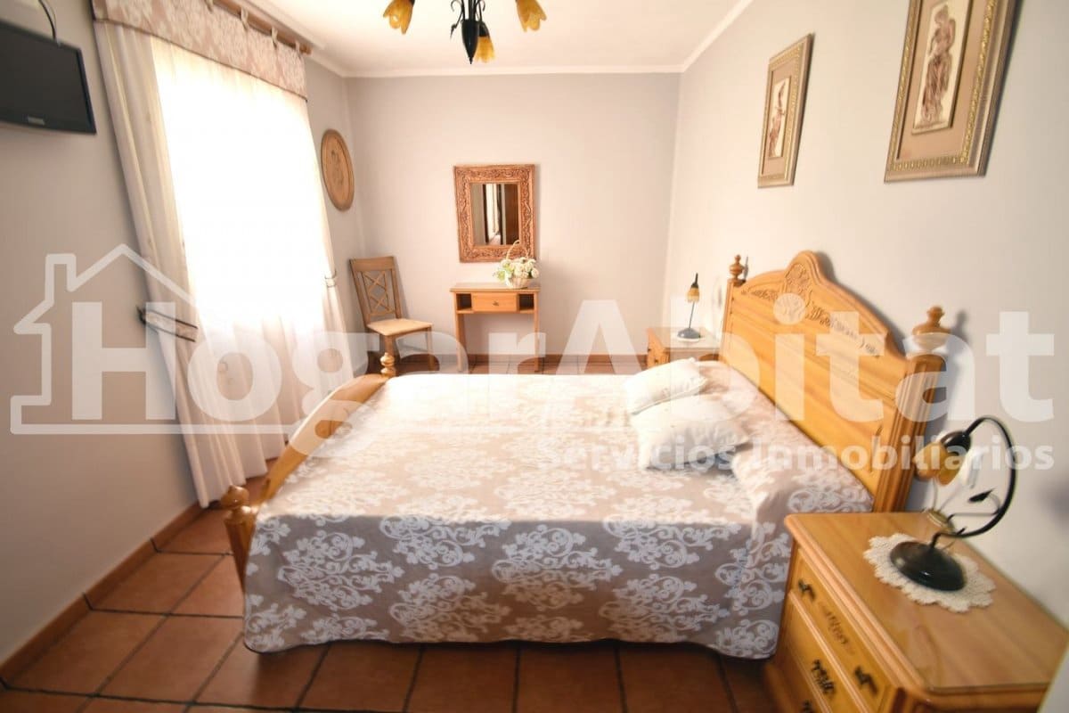 6 soveværelse Byhus til salg i Vila-real med garage - € 300.000 (Ref: 9367599)