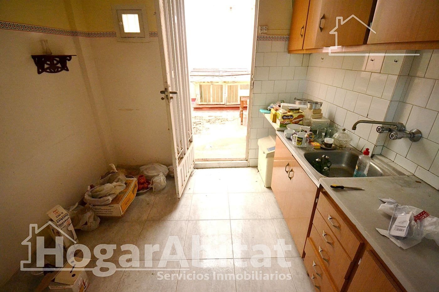 6 makuuhuone Omakotitalo myytävänä paikassa Burriana / Borriana mukana 
autotalli - 125 000 € (Ref: 9367601)