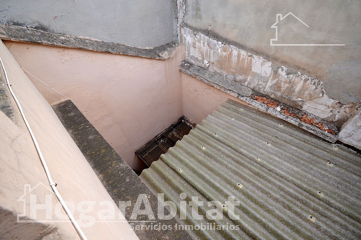 6 makuuhuone Omakotitalo myytävänä paikassa Burriana / Borriana mukana 
autotalli - 125 000 € (Ref: 9367601)