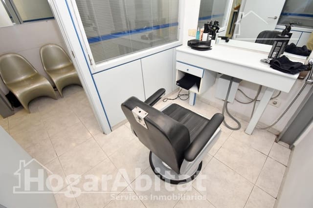 5 bedroom Townhouse for sale in Castelló de la Plana - € 265,000 (Ref: 9367612)