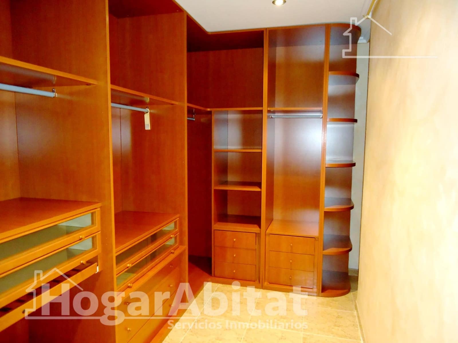 4 bedroom Flat for sale in Onda - € 155,000 (Ref: 9374168)