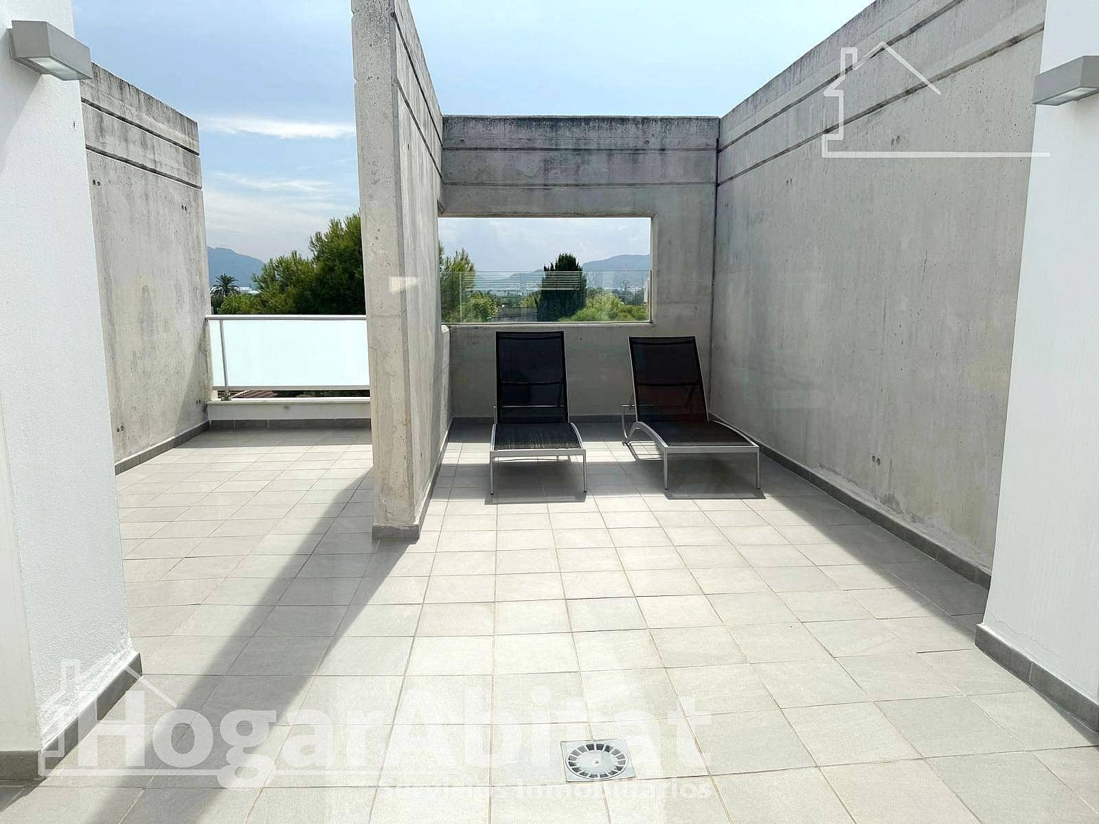 4 chambre Villa/Maison Mitoyenne à vendre à Daimus - 332 600 € (Ref: 9374177)