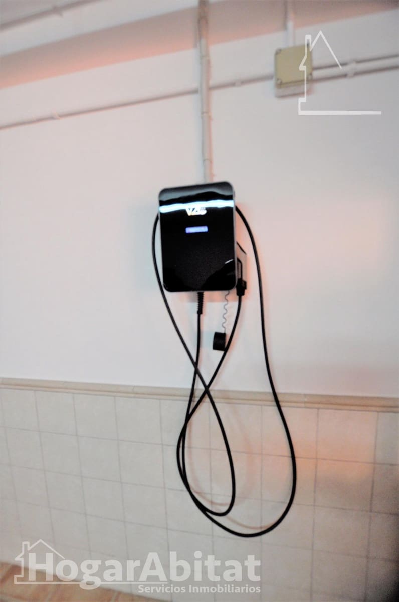 3 makuuhuone Rivitalo myytävänä paikassa Puig mukana 
autotalli - 490 000 € (Ref: 9374183)