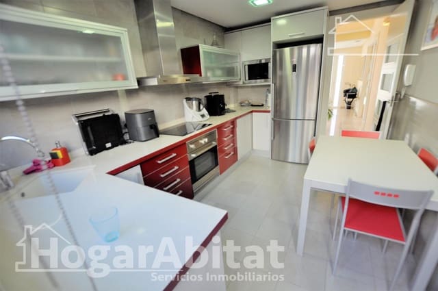 Adosado de 3 habitaciones en Puig en venta con garaje - 490.000 € (Ref: 9374183)