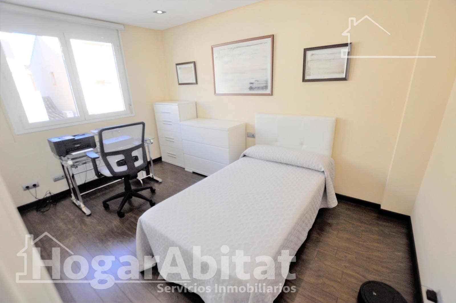 3 makuuhuone Rivitalo myytävänä paikassa Puig mukana 
autotalli - 490 000 € (Ref: 9374183)