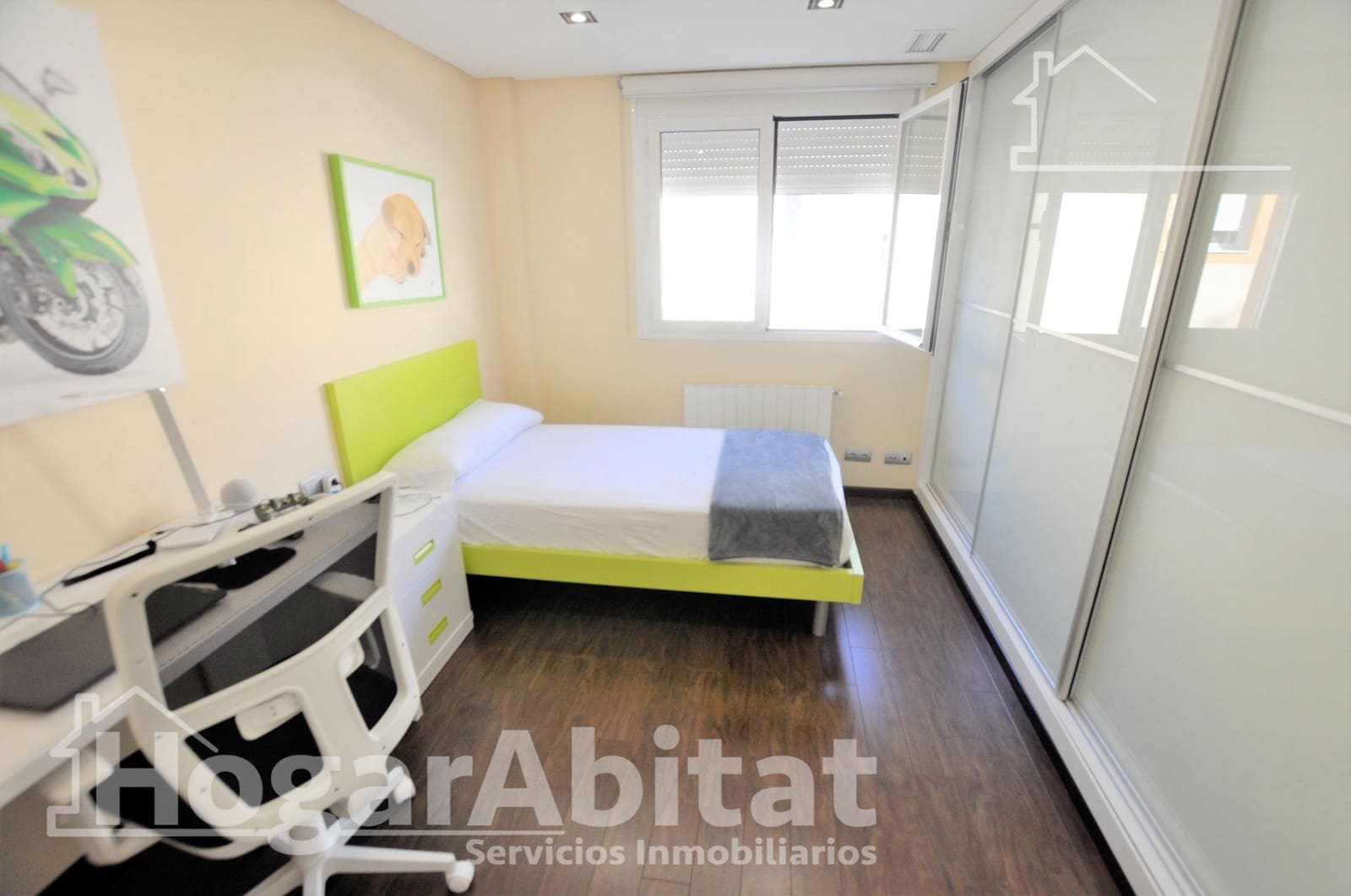 3 makuuhuone Rivitalo myytävänä paikassa Puig mukana 
autotalli - 490 000 € (Ref: 9374183)