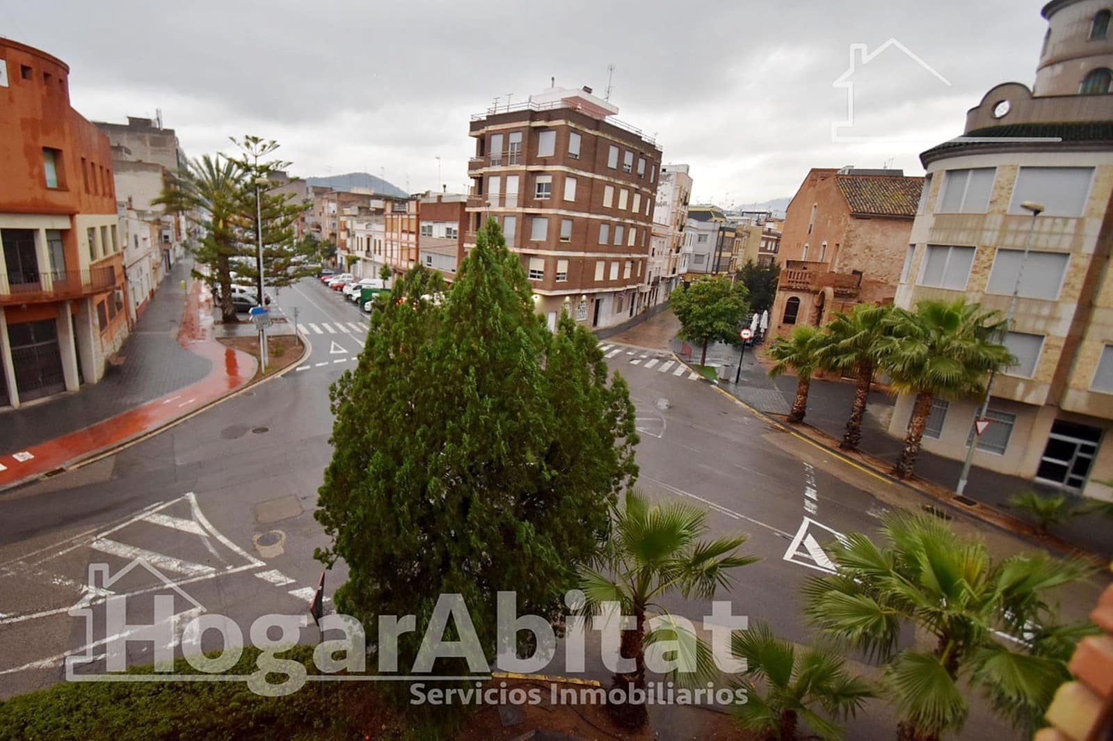 4 bedroom Flat for sale in Betxi - € 100,000 (Ref: 9375365)