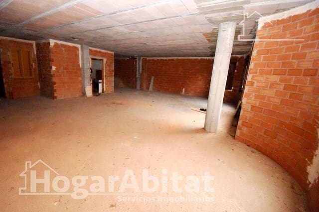 4 bedroom Flat for sale in Betxí - € 100,000 (Ref: 9375365)