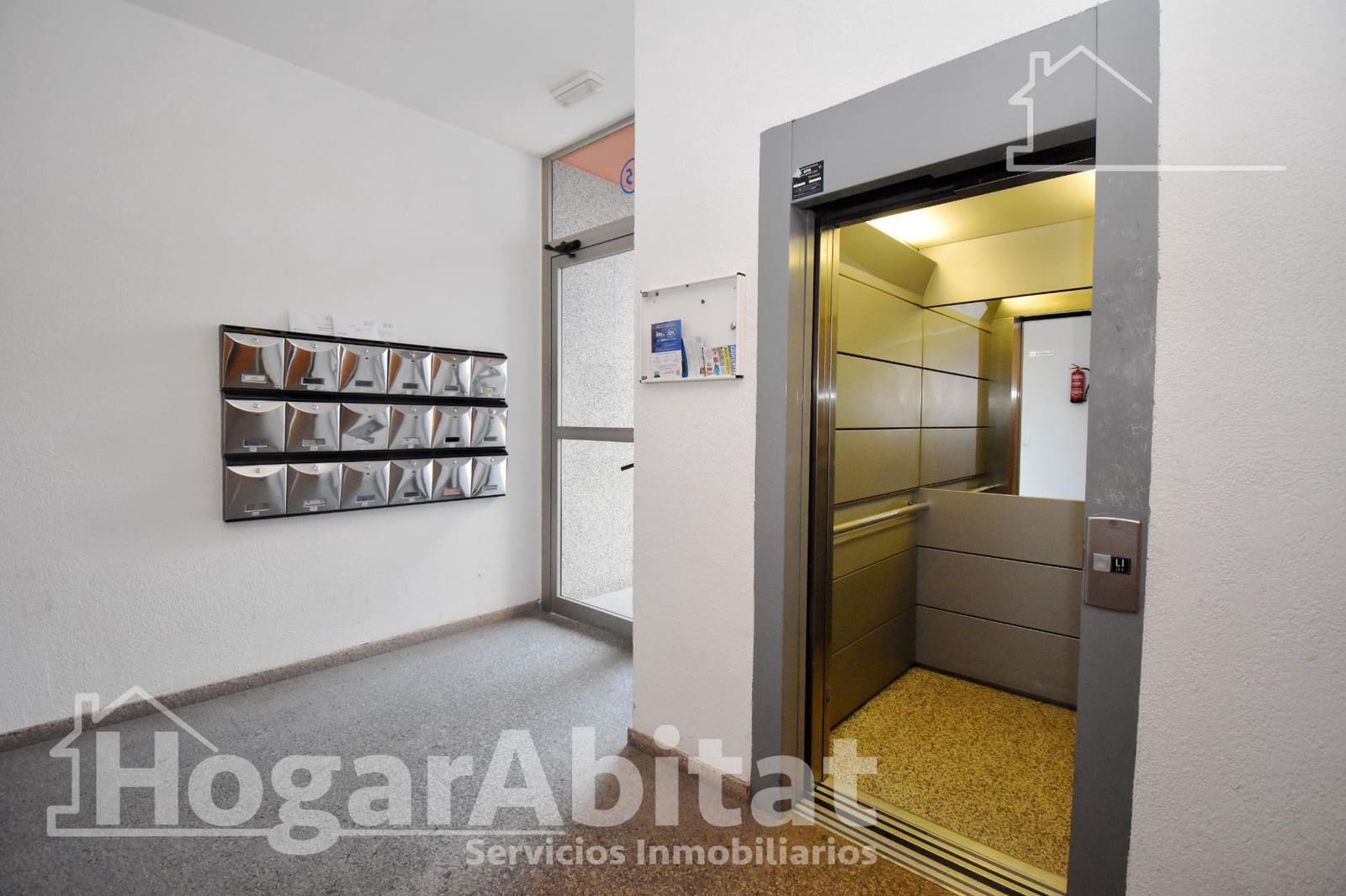 4 sypialnia Mieszkanie na sprzedaż w Castello de la Plana z garażem - 220 000 € (Ref: 9375373)