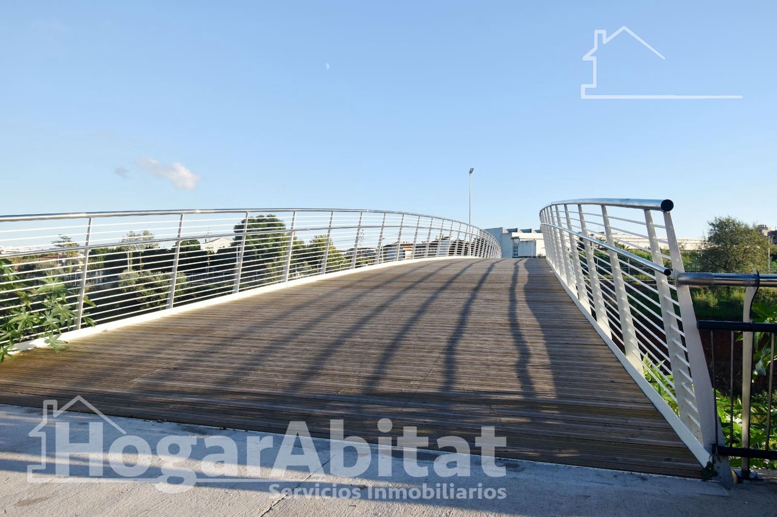 4 sypialnia Mieszkanie na sprzedaż w Castello de la Plana z garażem - 220 000 € (Ref: 9375373)