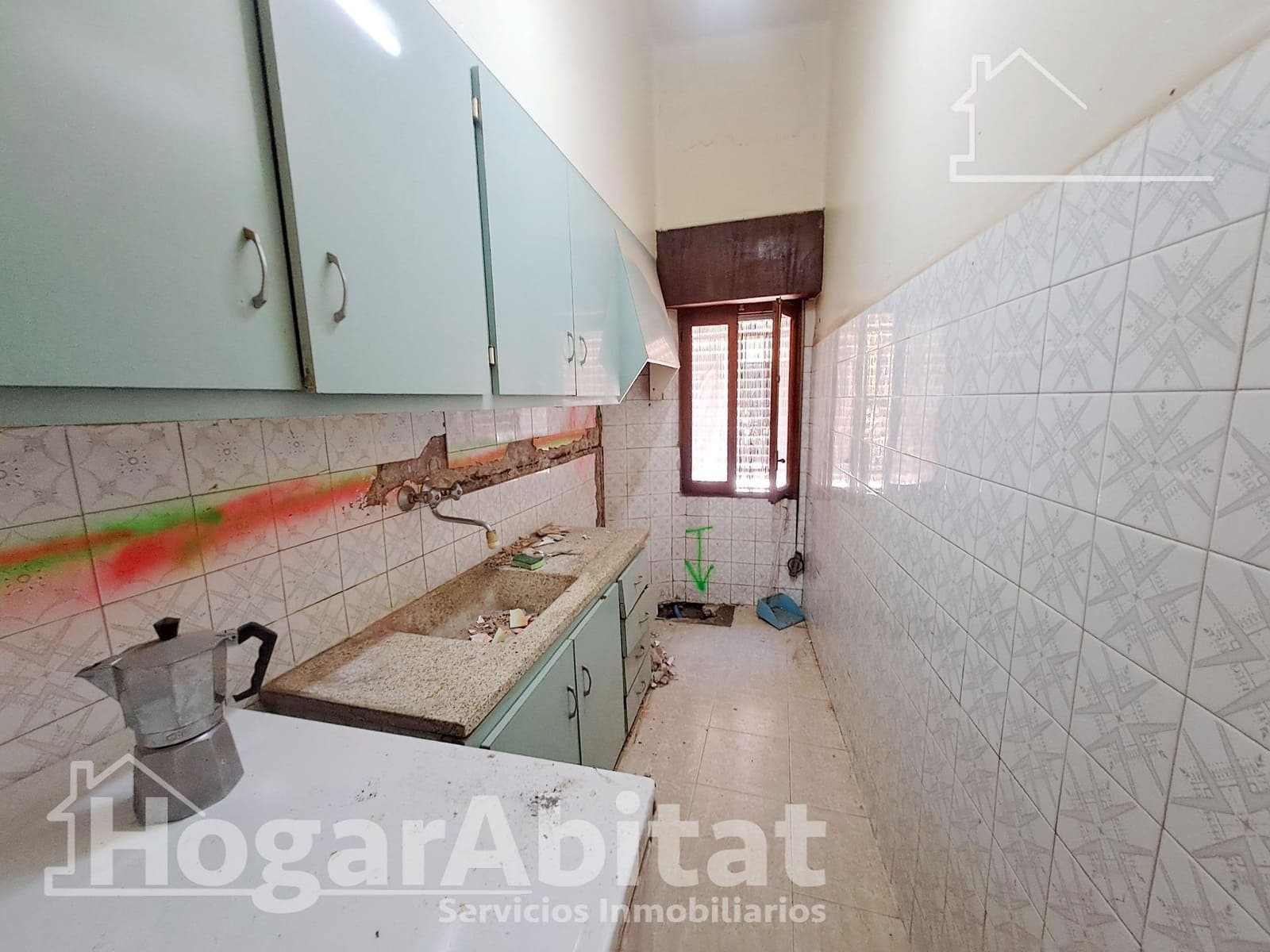 6 soverom Hus til salgs i L'Alcora - € 25 000 (Ref: 9375385)