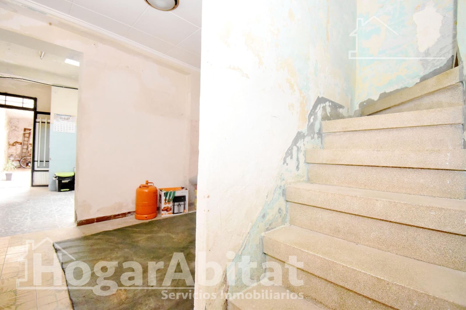 2 bedroom Townhouse for sale in Nules with garage - € 55,000 (Ref: 9375386)