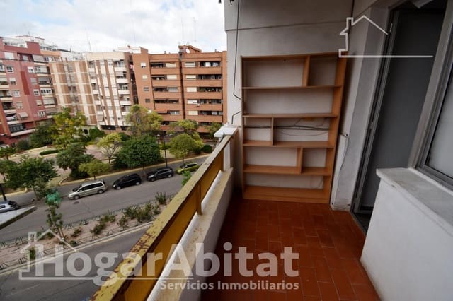 4 soverom Leilighet til salgs i Ciutat Jardi, Valencia by med garasje - € 295 000 (Ref: 9379060)