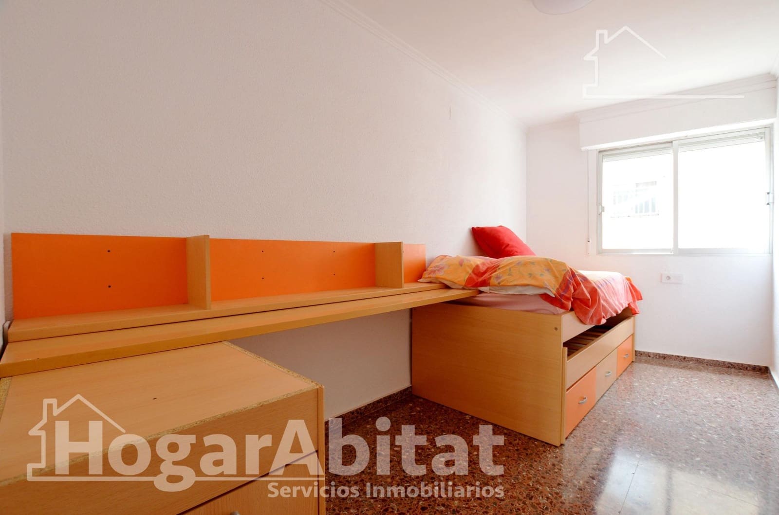 3 makuuhuone Asunto vuokrattavana paikassa Tavernes de la Valldigna - 750 € (Ref: 9379077)