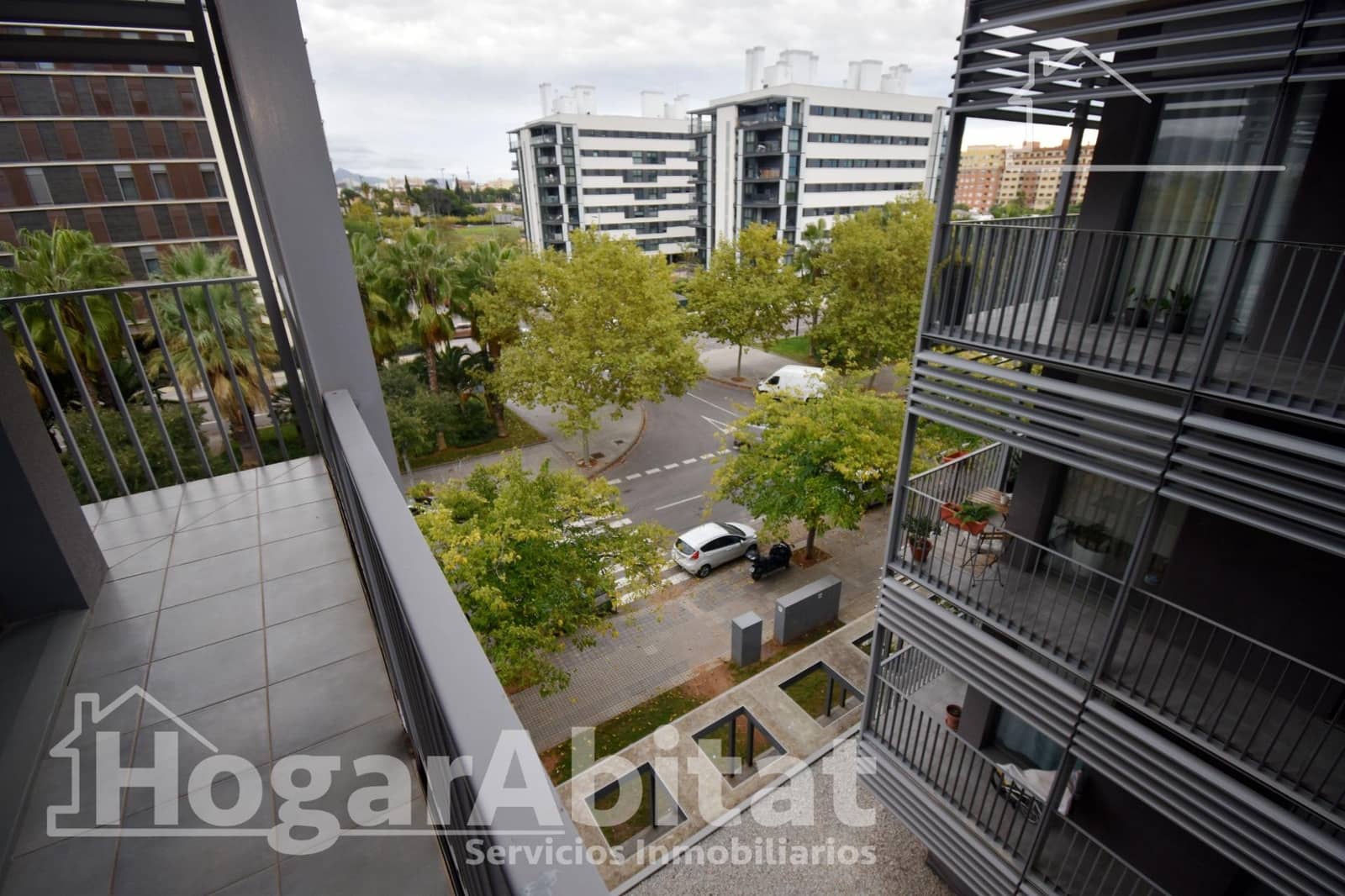 2 chambre Appartement à vendre à Castello de la Plana avec garage - 235 000 € (Ref: 9379087)