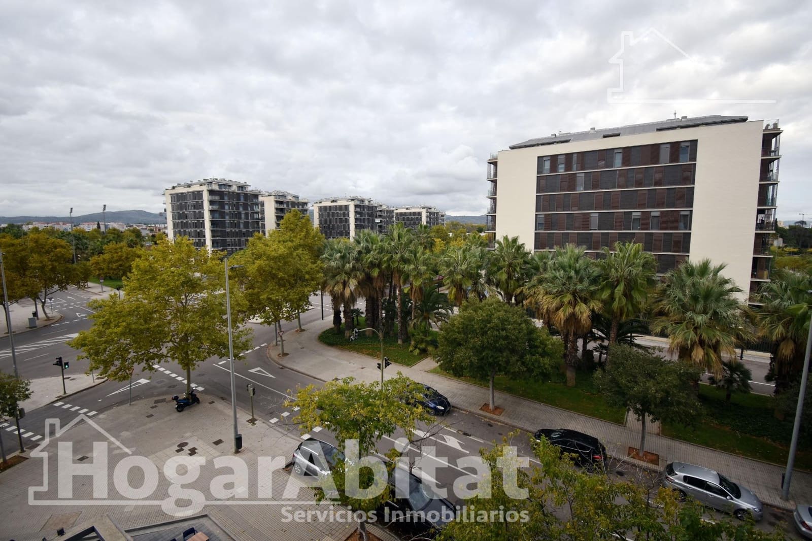 2 chambre Appartement à vendre à Castello de la Plana avec garage - 235 000 € (Ref: 9379087)