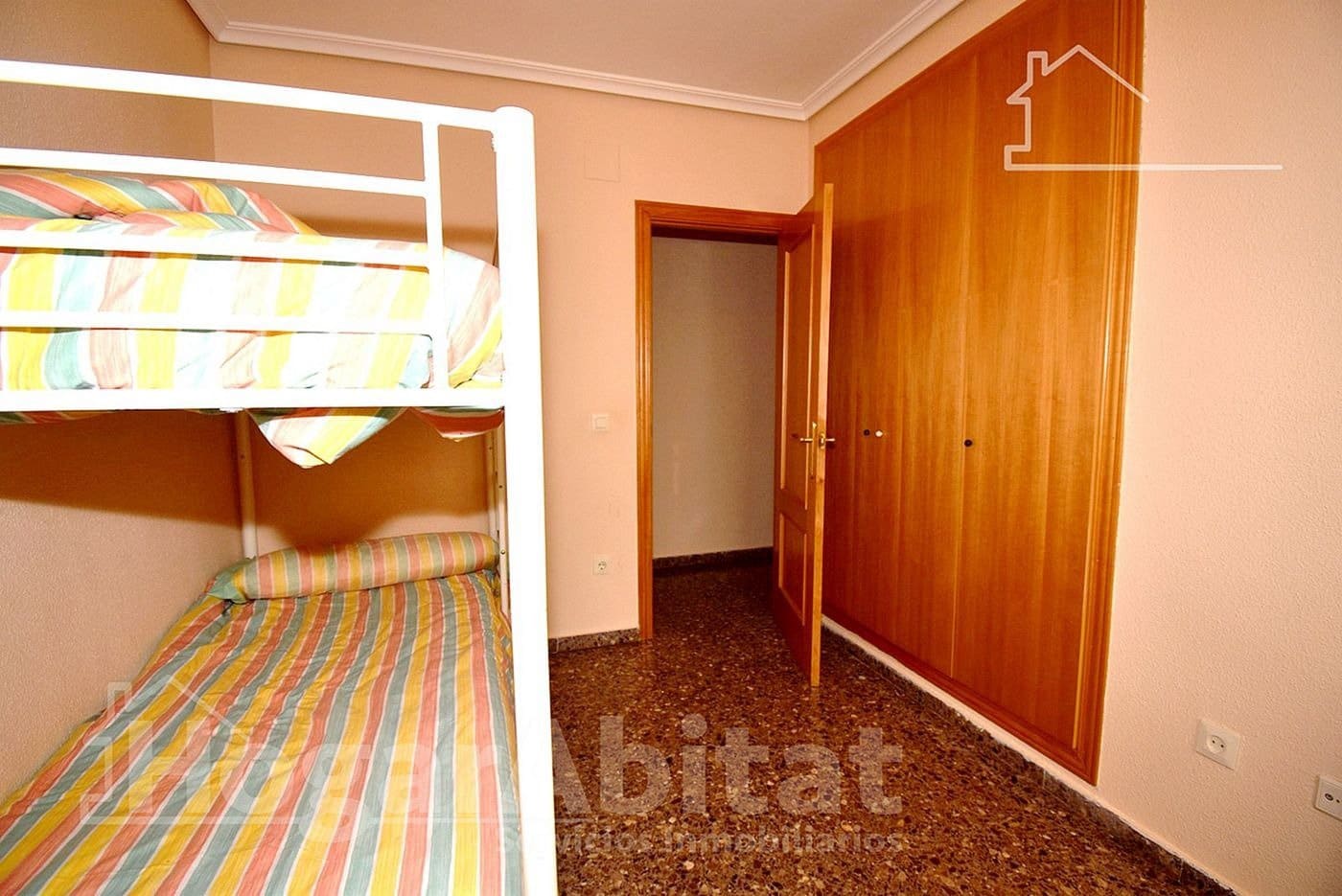3 bedroom Flat for sale in Onda with garage - € 143,000 (Ref: 9383000)