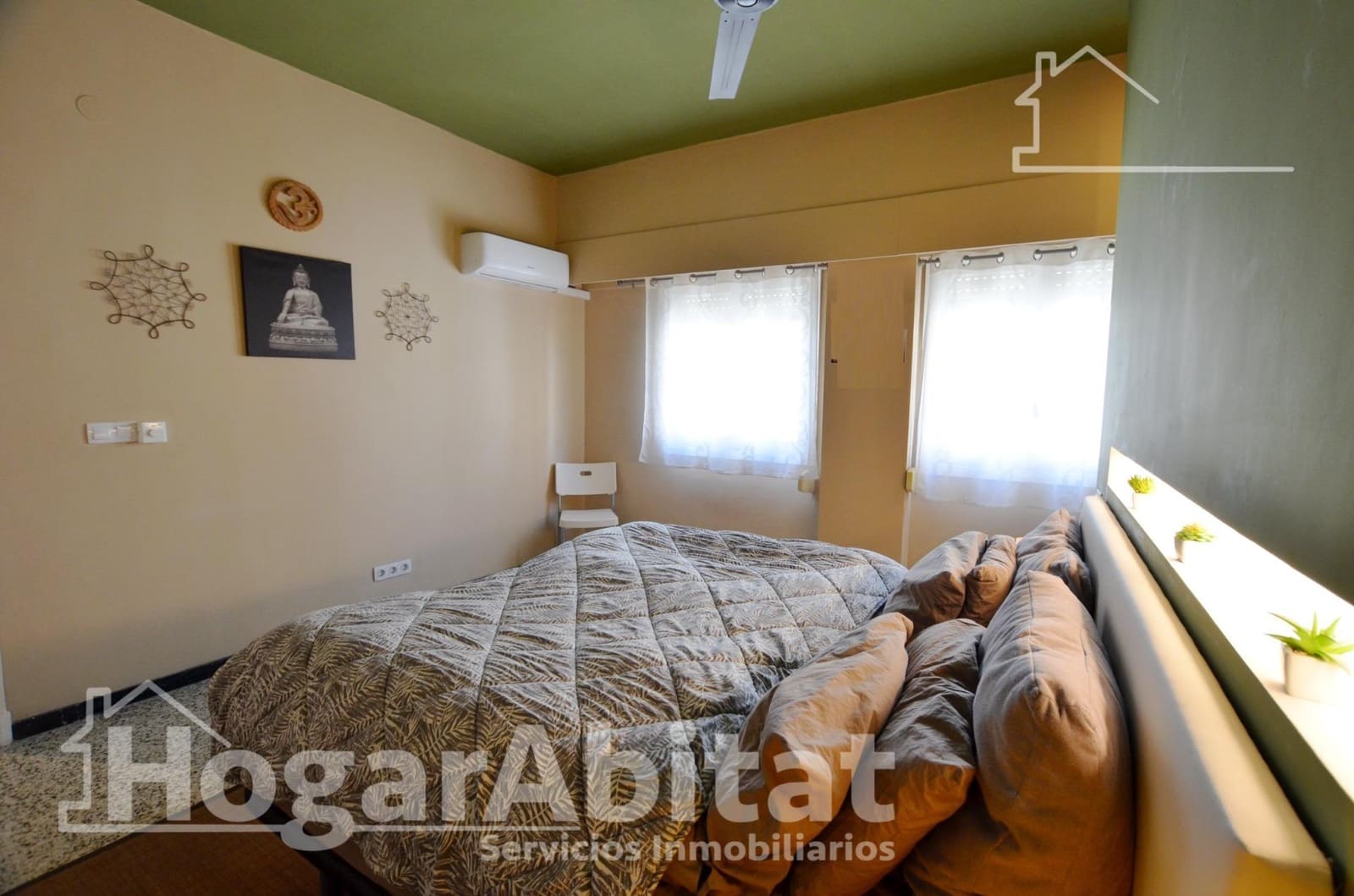 2 bedroom Flat for sale in Alicante / Alacant city - € 239,000 (Ref: 9385656)