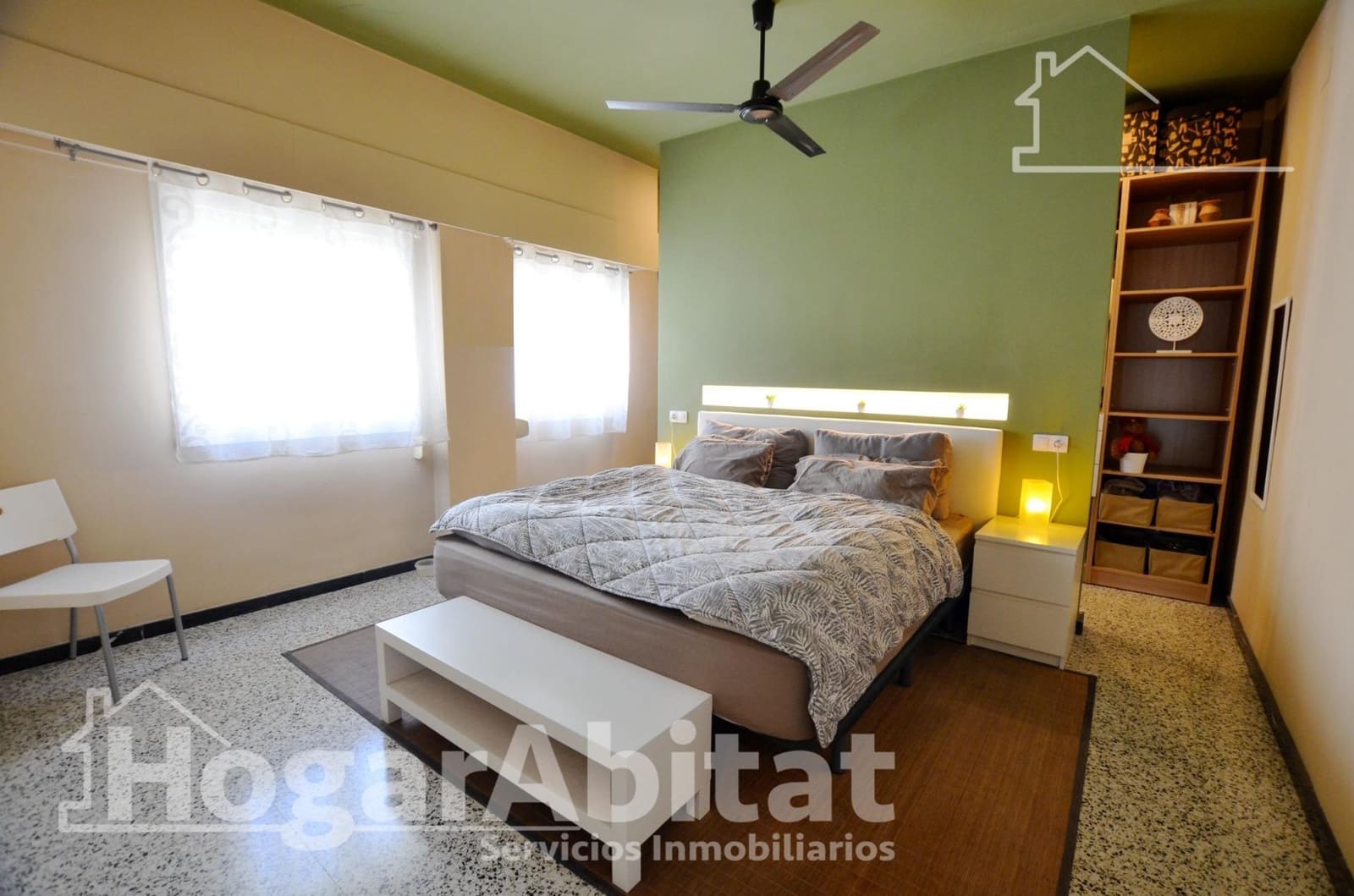 2 bedroom Flat for sale in Alicante / Alacant city - € 239,000 (Ref: 9385656)