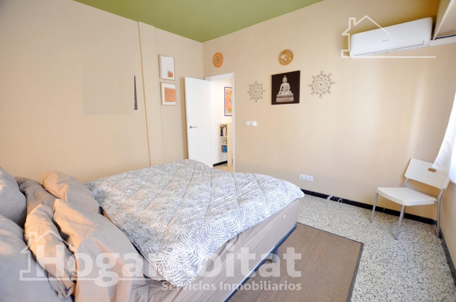 2 bedroom Flat for sale in Alicante / Alacant city - € 239,000 (Ref: 9385656)