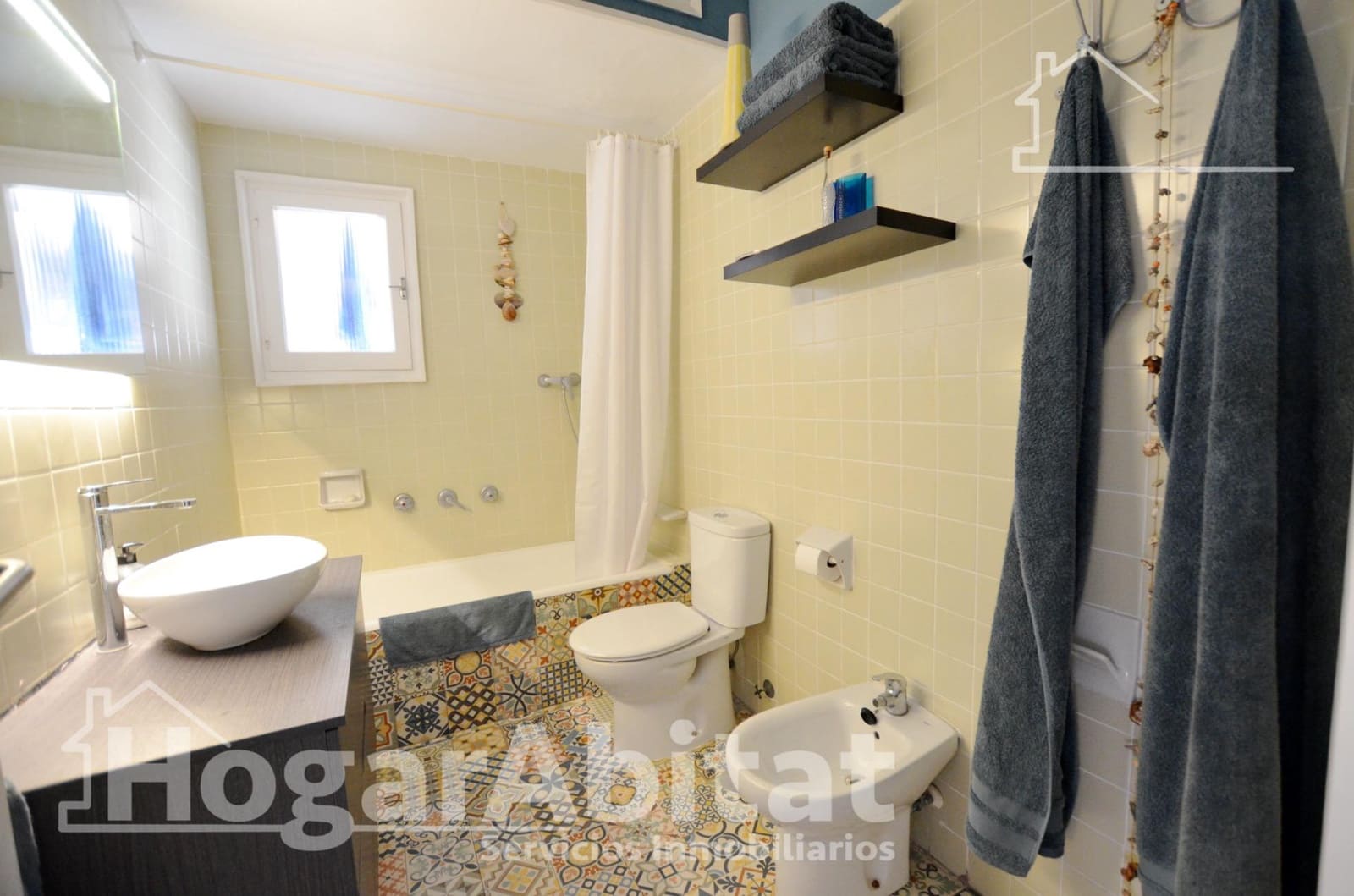 2 bedroom Flat for sale in Alicante / Alacant city - € 239,000 (Ref: 9385656)