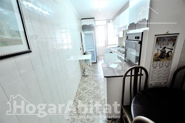 4 soveværelse Lejlighed til salg i Malilla, Valencia by - € 385.000 (Ref: 9385661)