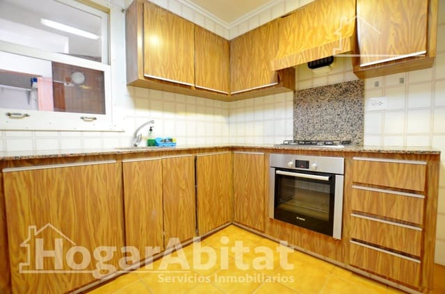 4 soveværelse Lejlighed til salg i Oliva - € 128.000 (Ref: 9385662)