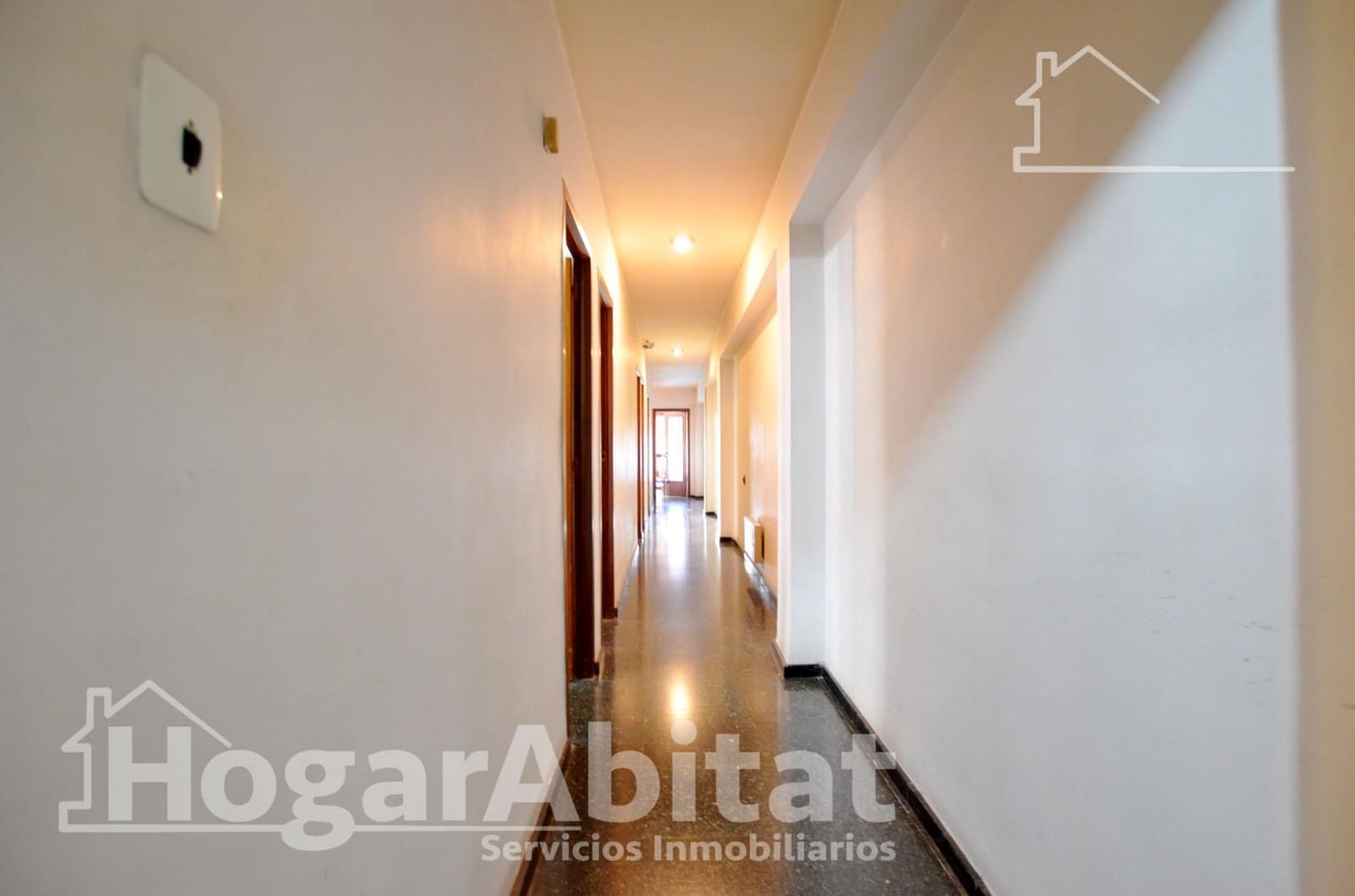 4 sovrum Lägenhet till salu i Oliva - 128 000 € (Ref: 9385662)