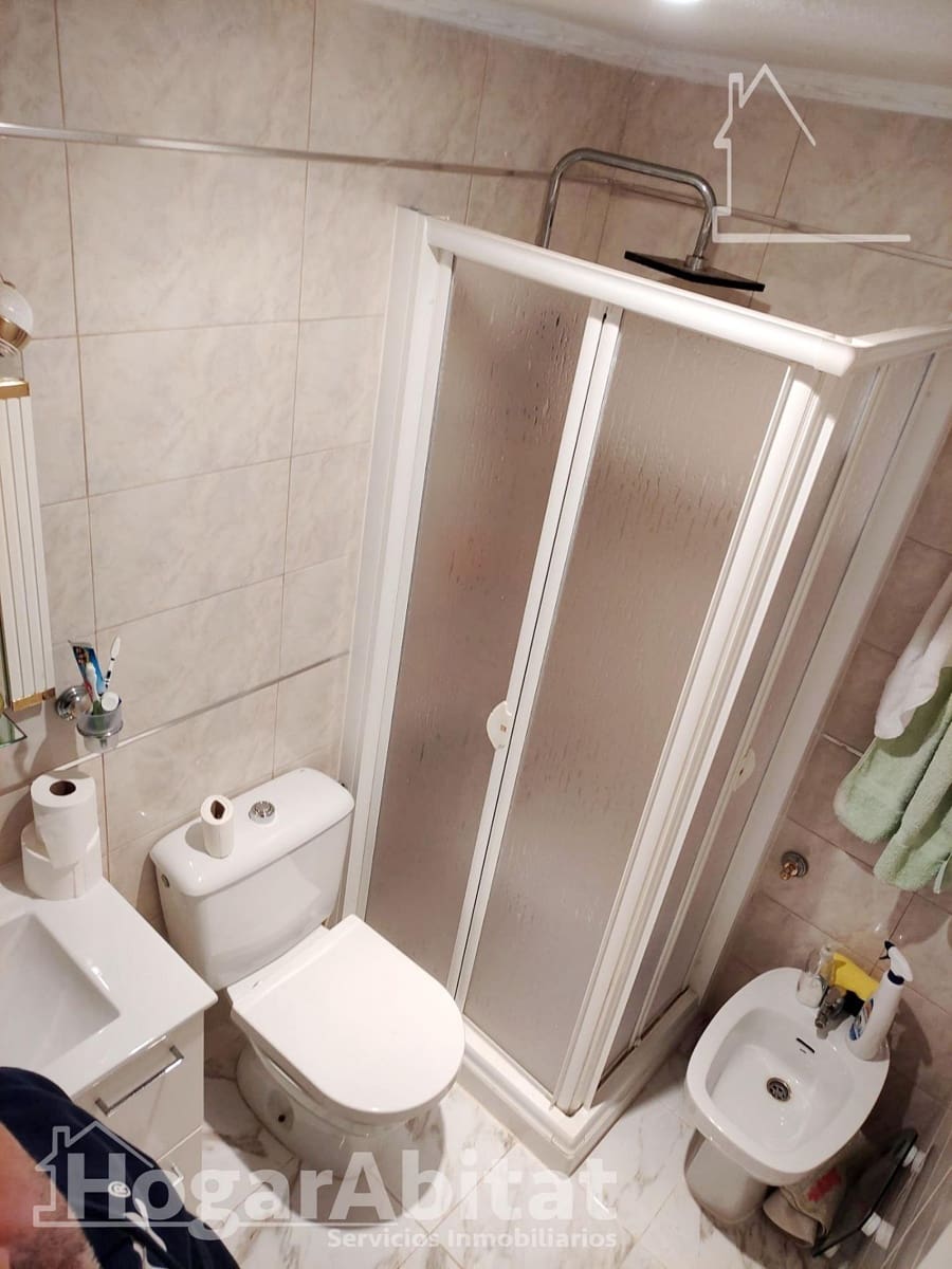 4 slaapkamer Rijtjeshuis te koop in Torrevieja met zwembad - € 149.000 (Ref: 9385666)