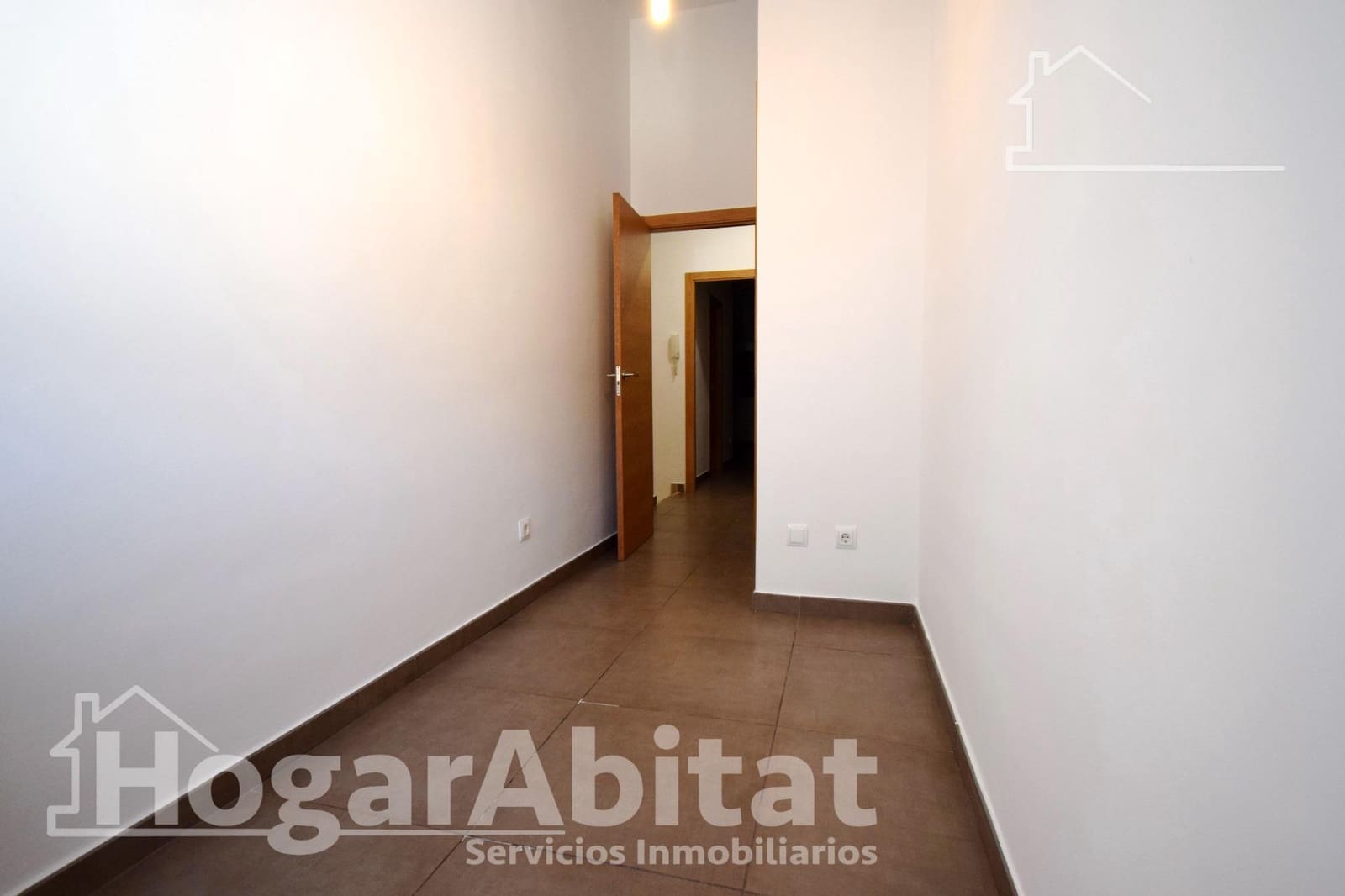 3 bedroom Flat for sale in Valencia city - € 525,000 (Ref: 9385676)