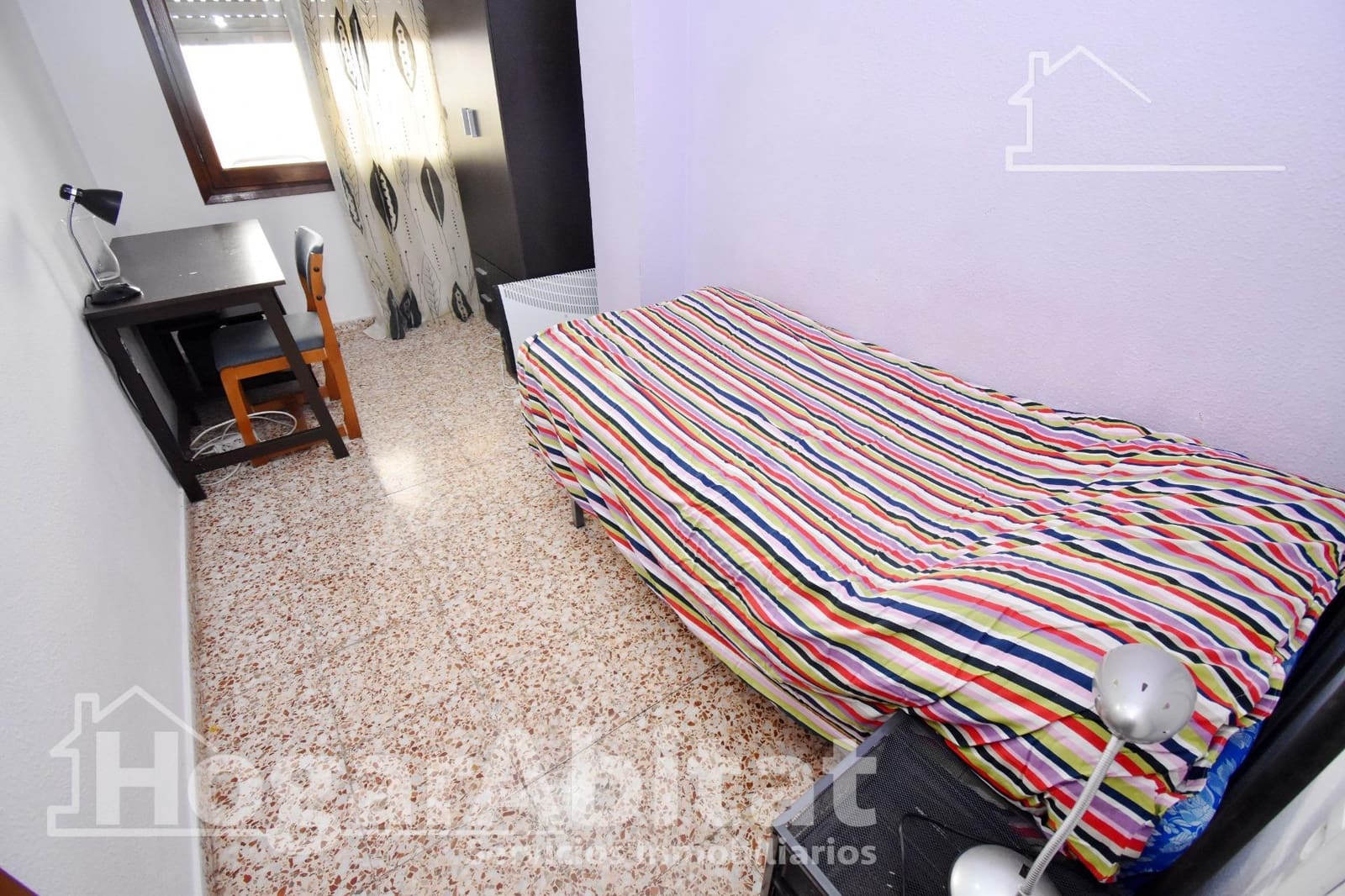 4 bedroom Flat for sale in Castello de la Plana - € 149,900 (Ref: 9387958)