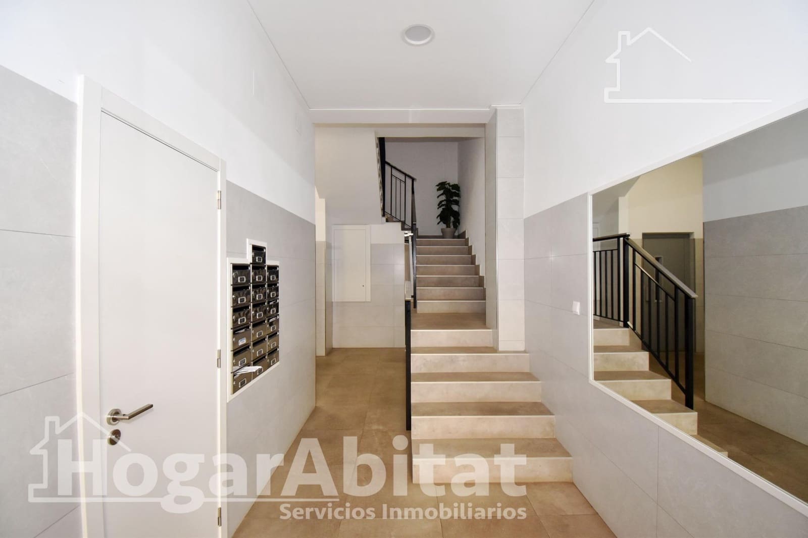 4 bedroom Flat for sale in Castello de la Plana - € 149,900 (Ref: 9387958)