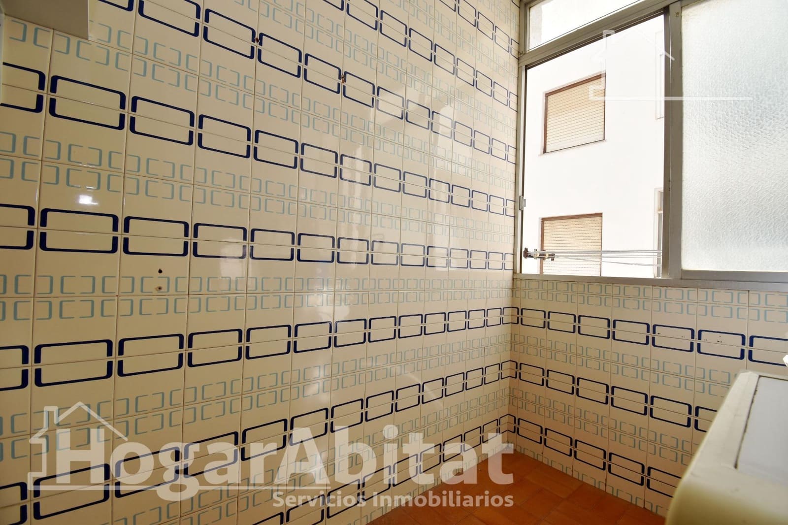 4 bedroom Flat for sale in Castello de la Plana - € 149,900 (Ref: 9387958)