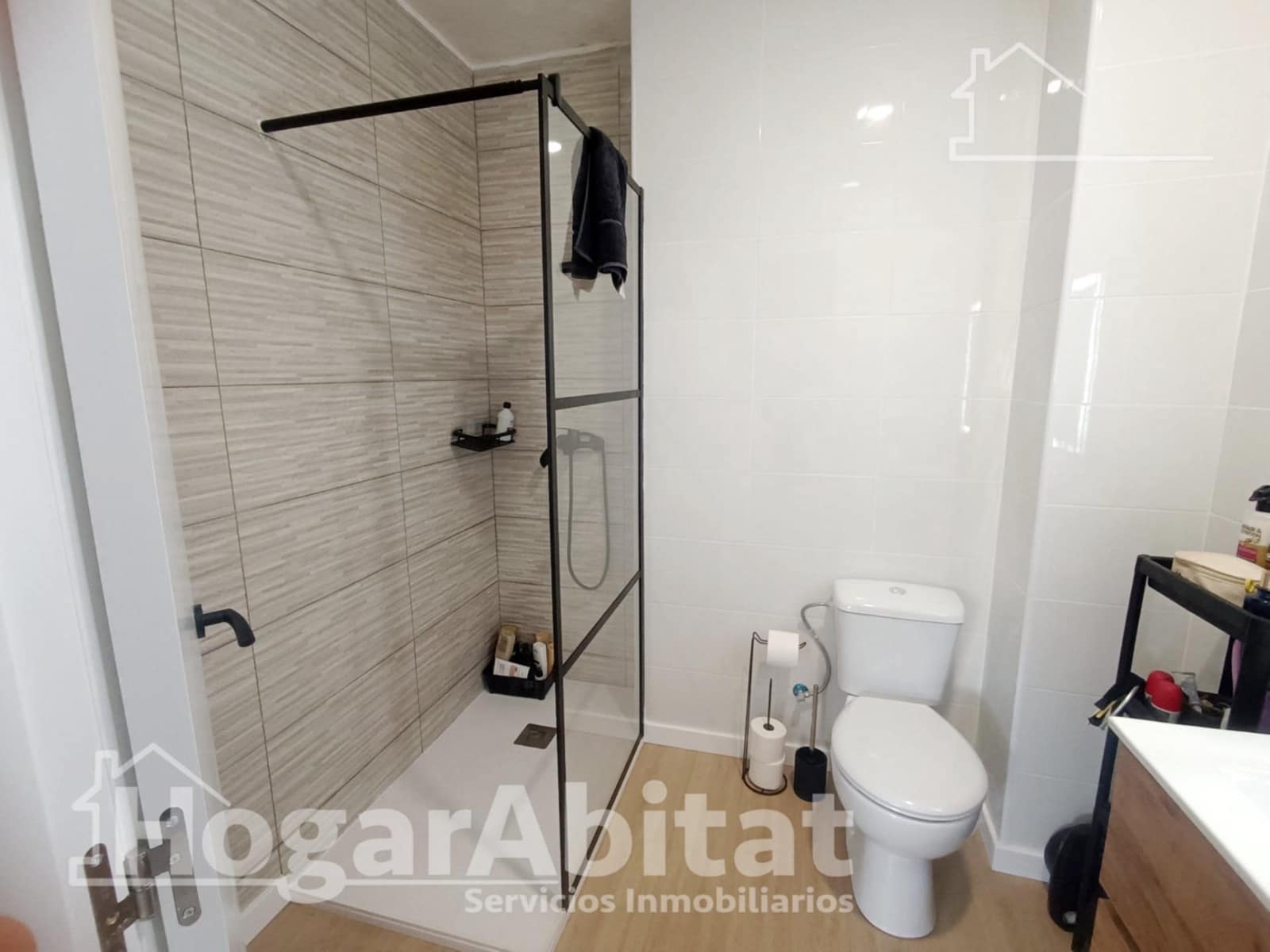 4 bedroom Flat for sale in Castello de la Plana - € 195,000 (Ref: 9387961)